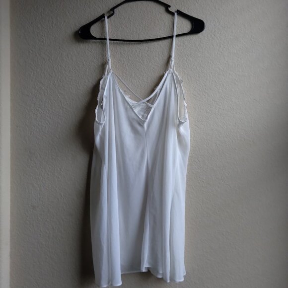 Vintage Private Luxuries White Sheer Slip Dress with Floral Patch Detail - Picture 3 of 6